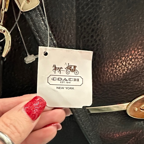 Coach 25170 Madison Satchel NWT - Picture 2 of 16